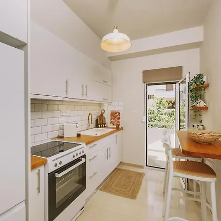 Aqua Breeze Apartament *